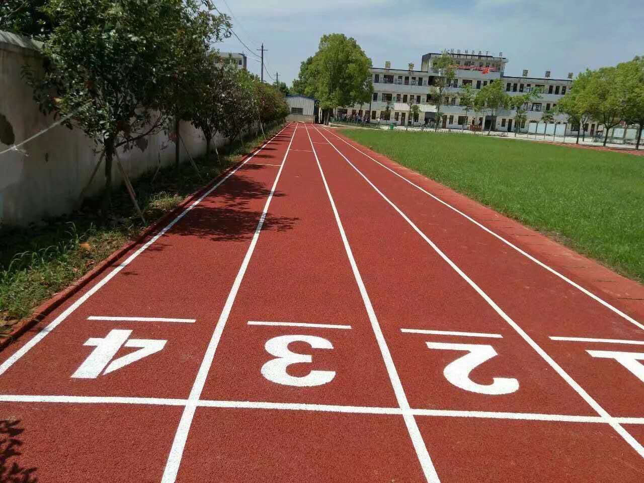 6年專(zhuān)注于智能停車(chē)場(chǎng)，客戶(hù)遍布全國(guó)各地